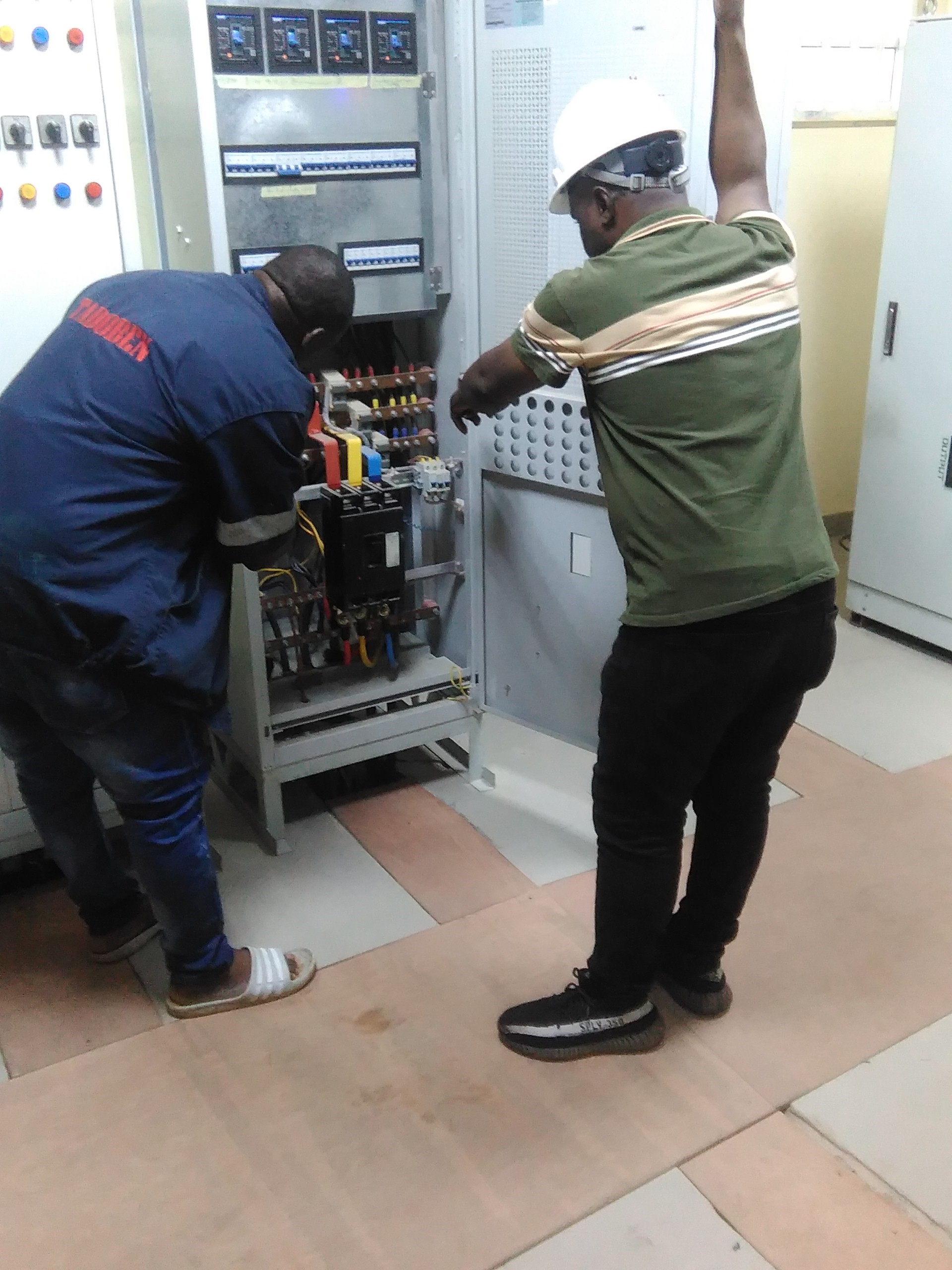 ELECTRICAL SYNC PANEL INSTALLATION 2